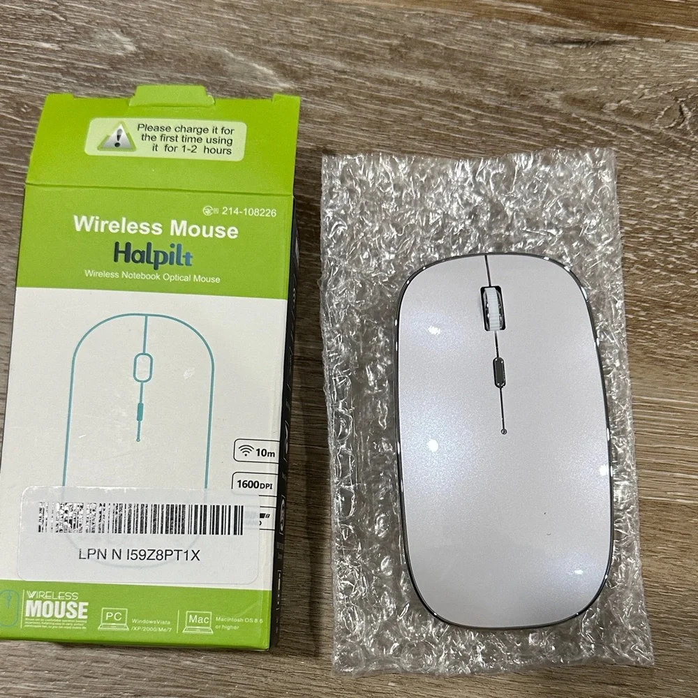 Wireless Mouse - Silver and opal color